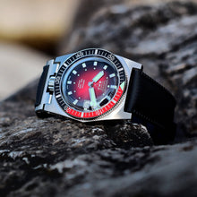 Load image into Gallery viewer, GF CRIMSON S2 1964 RED GRADIENT